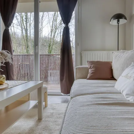 Appartement Cosy Et élégant, Proche Aéroport&hyper Centre