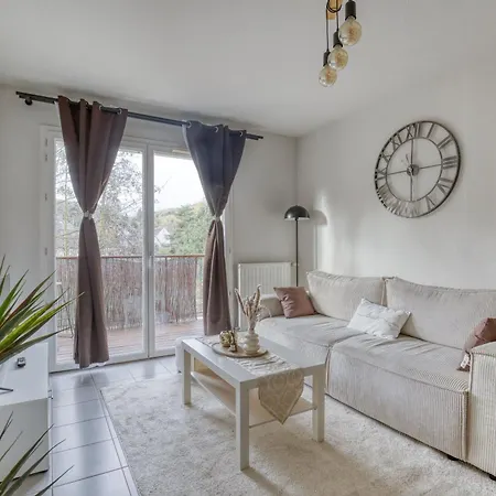 Cosy Et élégant, Proche Aéroport&hyper Centre Beauvais