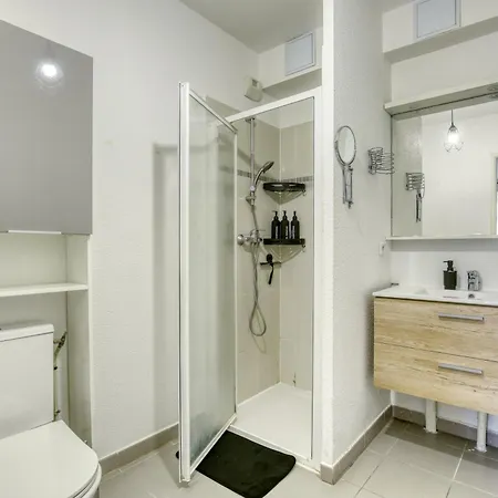 Cosy Et Elegant, Proche Aeroport & Hyper Centre *