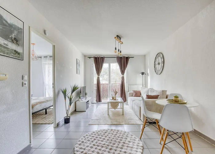 Cosy Et Elegant, Proche Aeroport & Hyper Centre *