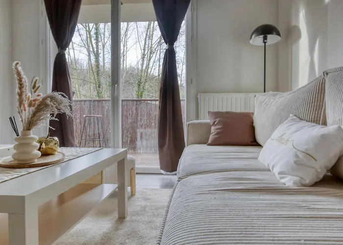 Apartament Cosy Et Elegant, Proche Aeroport & Hyper Centre